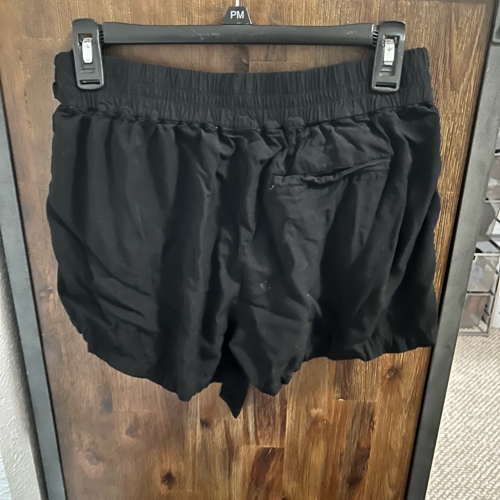 Splendid Shorts - Picture 4 of 5
